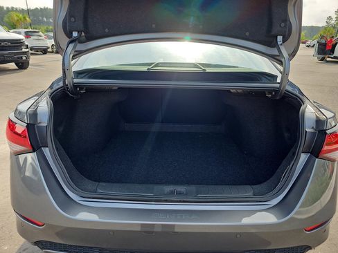 Used 2023 Nissan Sentra S FWD image 13
