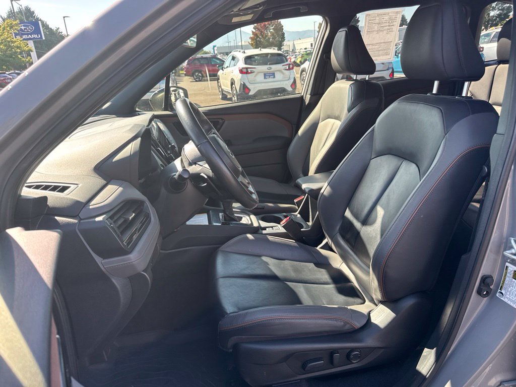 Used 2025 Subaru Forester Sport AWD/4WD image 10