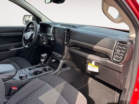 Certified 2024 Ford Ranger XLT w/ FX4 Off-Road Package image 10