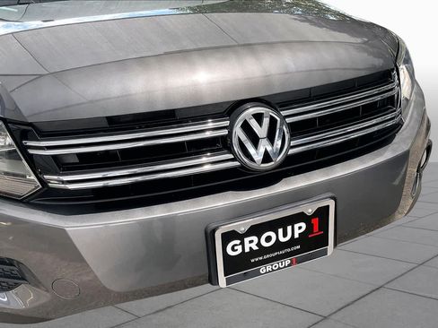 Used 2016 Volkswagen Tiguan SE FWD image 30