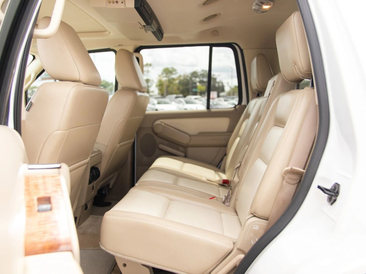 Used 2010 Ford Explorer Eddie Bauer RWD image 24