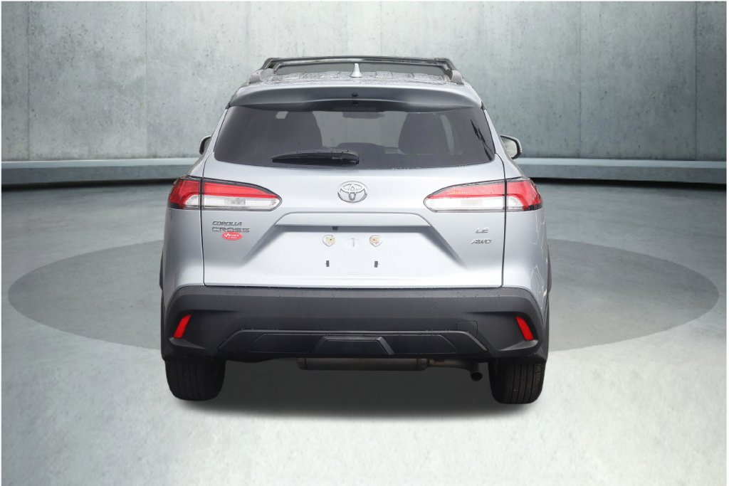 Certified 2024 Toyota Corolla Cross LE AWD/4WD image 29