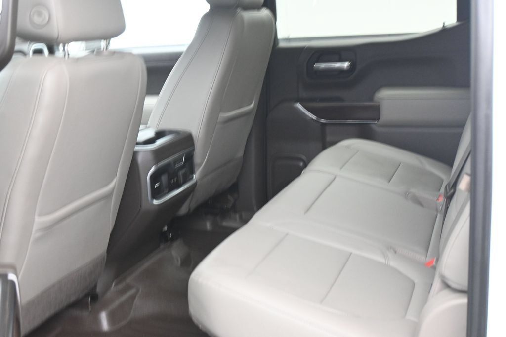 Used 2019 GMC Sierra 1500 SLT AWD/4WD image 13