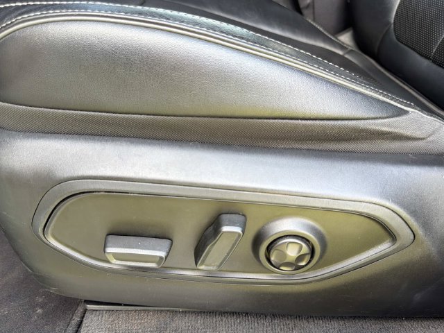 Used 2022 Jeep Grand Cherokee Overland AWD/4WD image 21