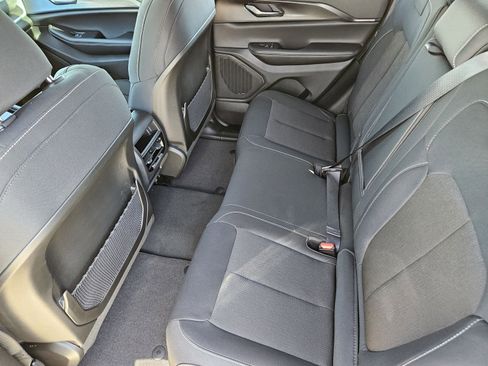 New 2026 Jeep Grand Cherokee Laredo image 25