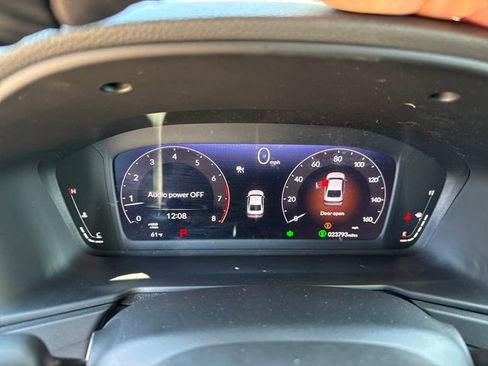 Used 2023 Honda Accord EX image 6