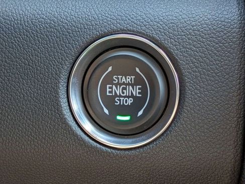 New 2026 GMC Acadia Denali w/ Super Cruise Package image 36