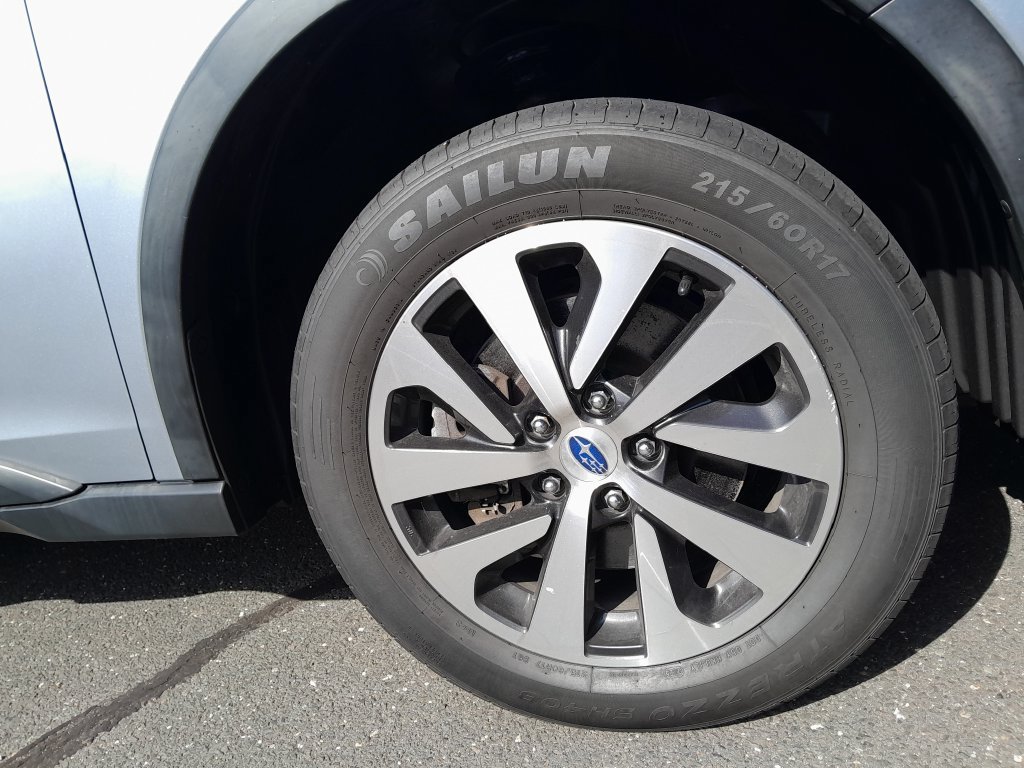 Used 2021 Subaru Outback Premium AWD/4WD image 41