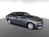 Used 2024 Nissan Sentra S image 2