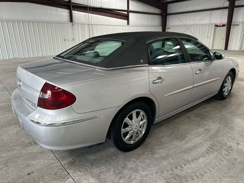 Used 2005 Buick LaCrosse CXL w/ Chrome Appearance Package image 5