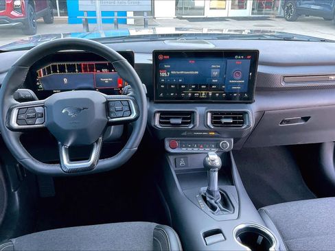 Used 2025 Ford Mustang Coupe image 13