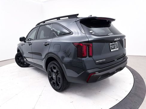 Certified 2024 Kia Sorento SX Prestige w/ Olive Brown Leather Package image 2