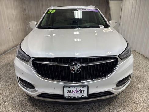 Used 2020 Buick Enclave Premium w/ Sun and Sites Package AWD/4WD image 8