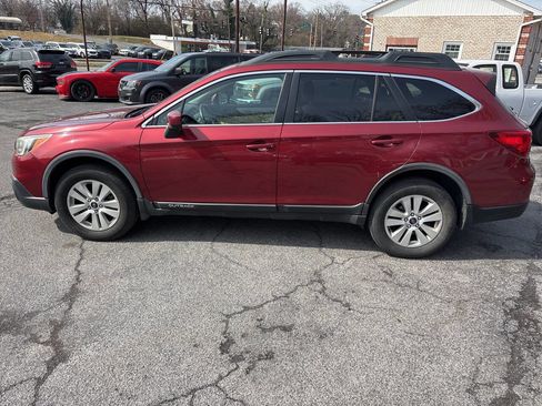 Used 2015 Subaru Outback 2.5i Premium image 2