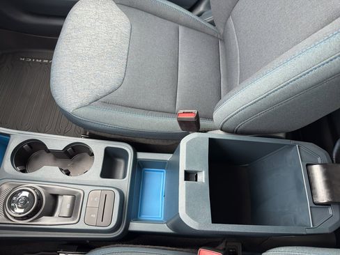 New 2025 Ford Maverick XLT w/ XLT Luxury Package image 31