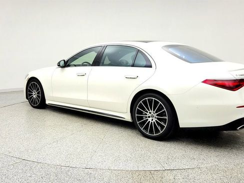 Used 2021 Mercedes-Benz S 580 4MATIC Sedan w/ AMG Line image 7