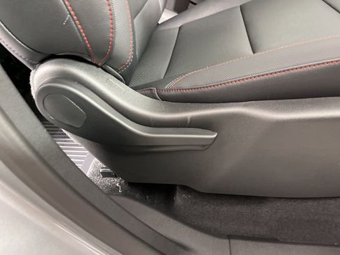 New 2026 Chevrolet Traverse Z71 w/ Enhanced Driving Package image 9