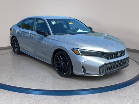 Used 2025 Honda Civic Sport image 3