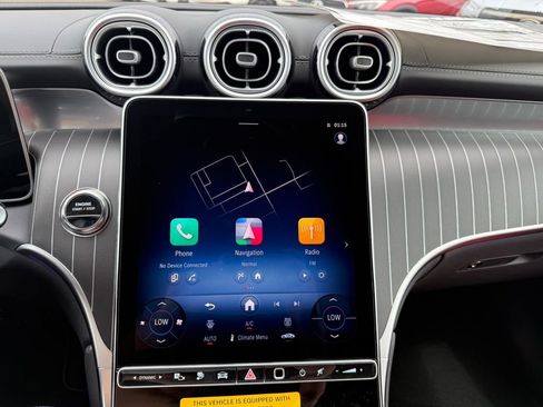 New 2025 Mercedes-Benz GLC 350e 4MATIC image 12