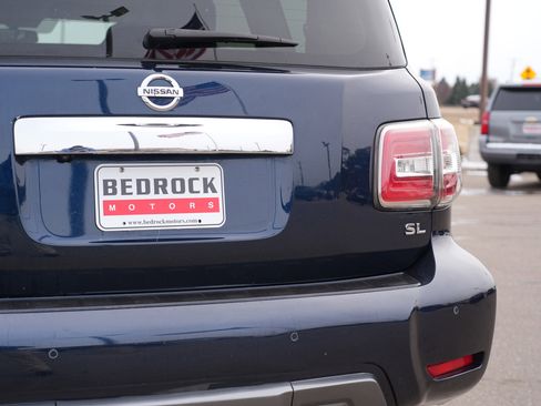 Used 2020 Nissan Armada SL w/ Premium Package image 10