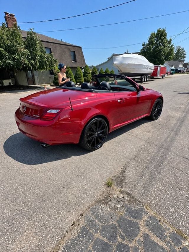 Used 2006 Lexus SC 430 Convertible w/ Preferred Accessory Pkg RWD image 3