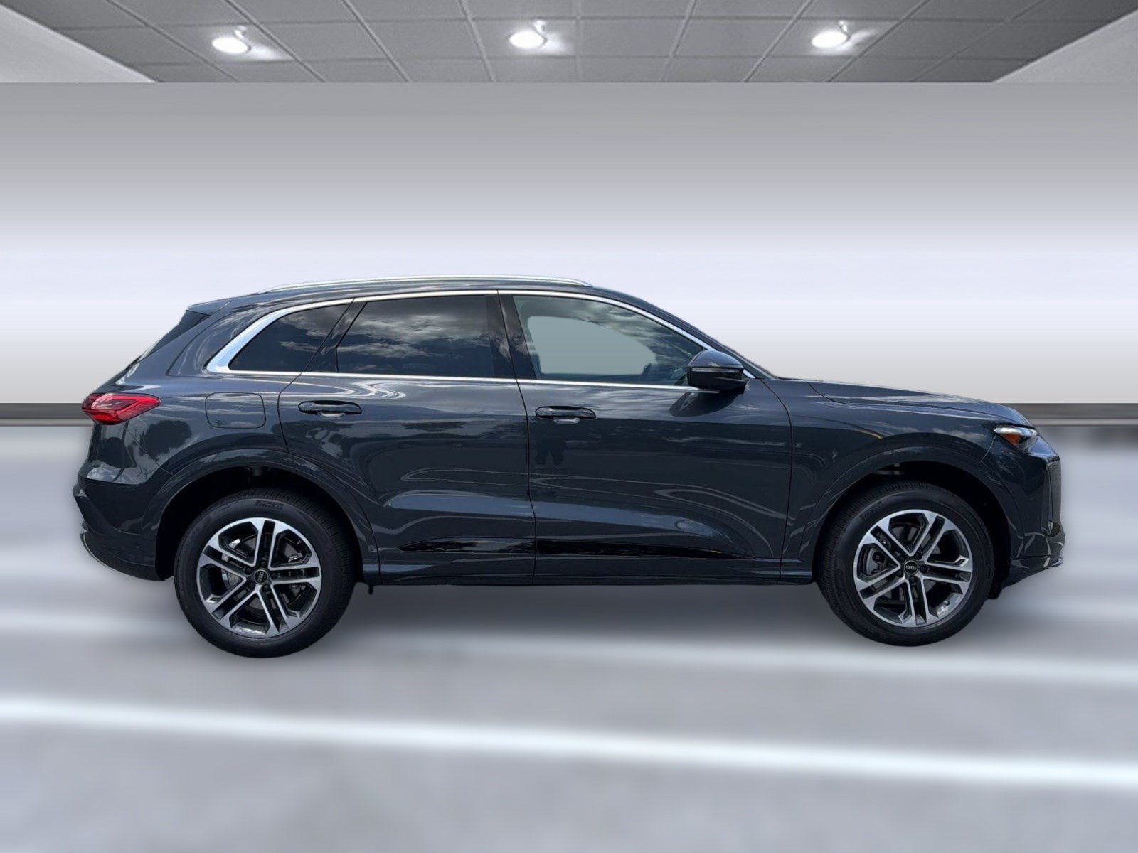 New 2026 Audi Q5 Premium Plus w/ Premium Plus AWD/4WD image 8