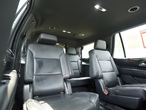 Used 2021 Chevrolet Tahoe LT AWD/4WD image 13