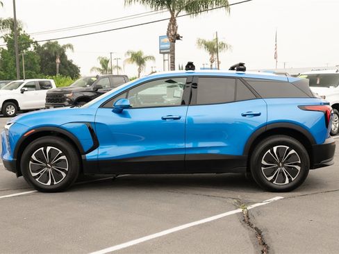 Used 2024 Chevrolet Blazer EV LT image 12