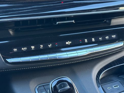 Used 2021 Cadillac Escalade ESV Sport w/ Driver Assist Tech Package image 19