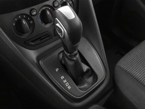 Used 2016 Ford Transit Connect XLT image 10