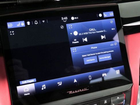 Used 2022 Maserati Quattroporte Modena RWD image 15