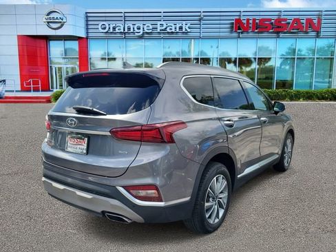 Used 2019 Hyundai Santa Fe Limited AWD/4WD image 2