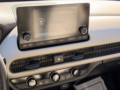 Certified 2023 Honda HR-V LX image 22