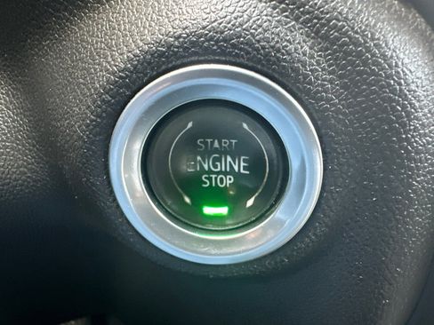 Used 2021 GMC Sierra 1500 SLT w/ SLT Premium Package image 22