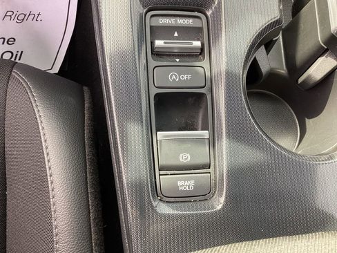 Used 2025 Honda Civic Sport image 25