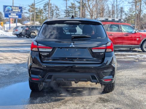 Used 2024 Mitsubishi Outlander Sport ES image 9