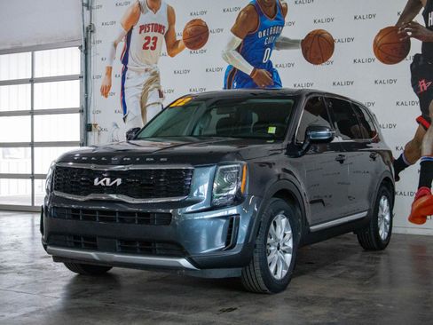 Used 2022 Kia Telluride LX AWD/4WD image 21