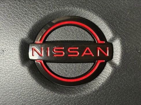 Used 2024 Nissan Frontier Pro-X w/ Technology Package RWD image 5