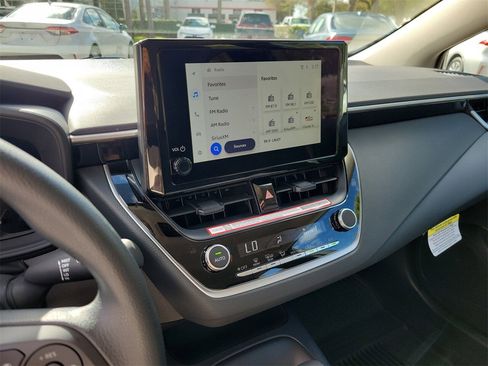 Used 2026 Toyota Corolla LE image 23