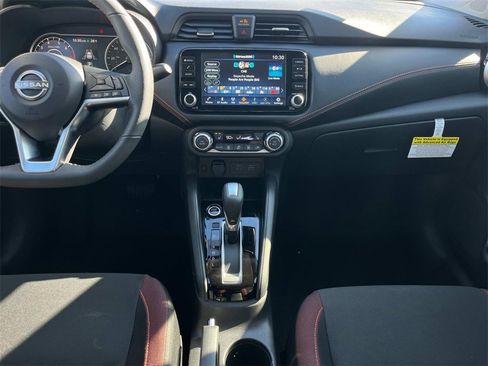 Certified 2025 Nissan Versa SR image 19