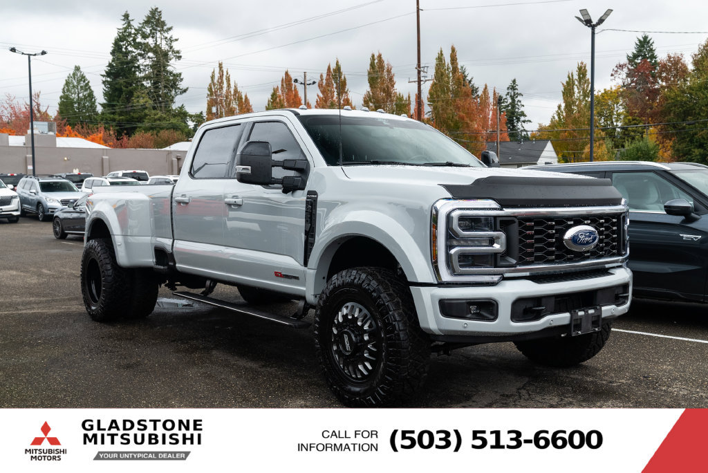 Used 2026 Ford F450 Platinum w/ FX4 Off-Road Package AWD/4WD image 1