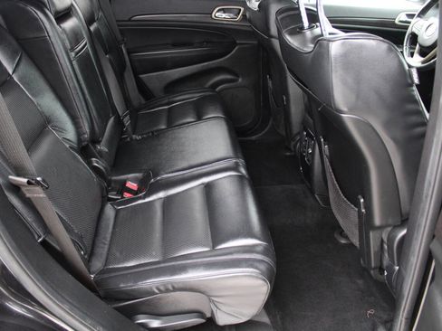 Used 2015 Jeep Grand Cherokee Laredo w/ Quick Order Package 23E image 5