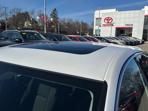 Used 2023 Honda Accord EX image 40