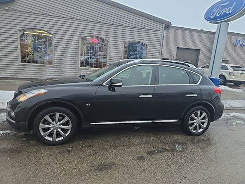 Used 2017 INFINITI QX50 Journey w/ Premium Package image 2