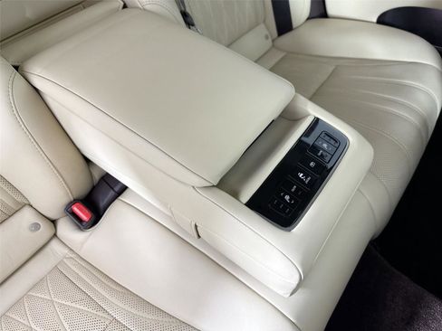 Used 2019 Lexus LS 500 w/ Interior Upgrade Package RWD image 44