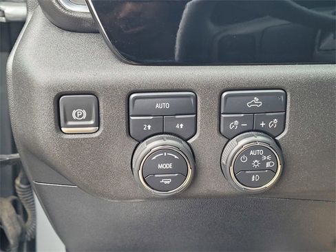 Used 2024 Chevrolet Silverado 1500 RST image 20