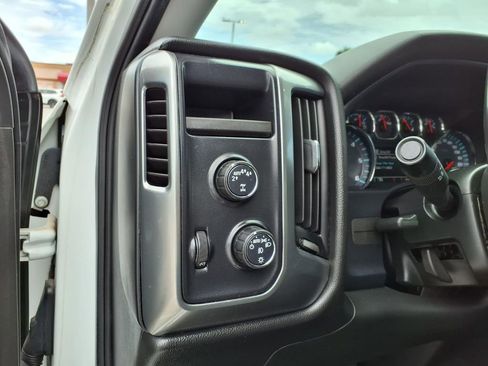 Used 2018 Chevrolet Silverado 1500 LT w/ All Star Edition AWD/4WD image 25
