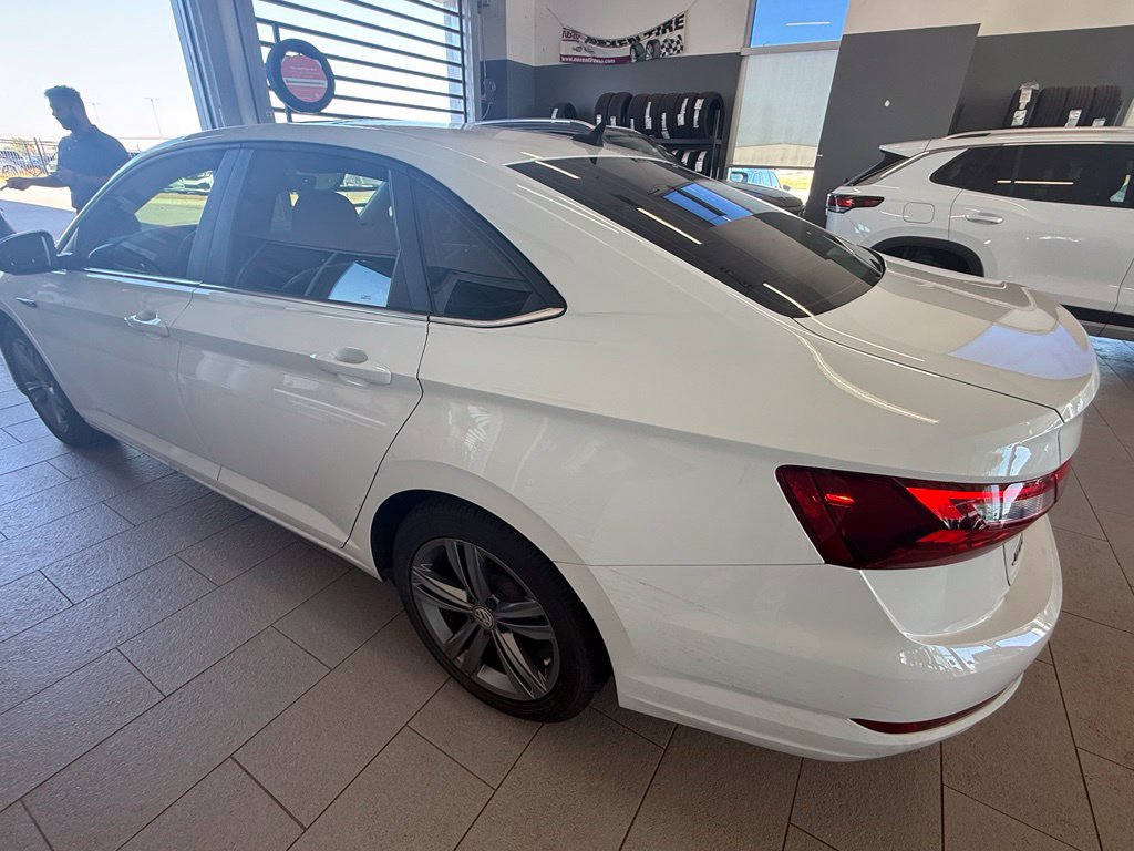 Used 2020 Volkswagen Jetta FWD image 3