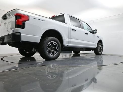 New 2024 Ford F150 Lightning Pro w/ Tow Technology Package image 32