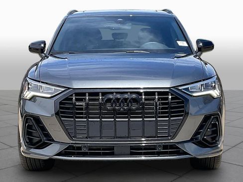 Used 2025 Audi Q3 2.0T Premium Plus w/ Premium Plus Package AWD/4WD image 3